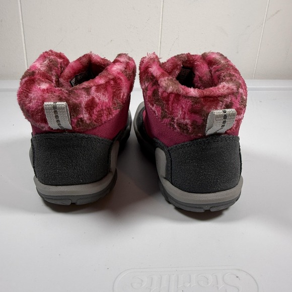 Keen Snow Boots Kids Size 10 Pink Faux Fur Lined Hook & Loop Winter Warm - Picture 5 of 9